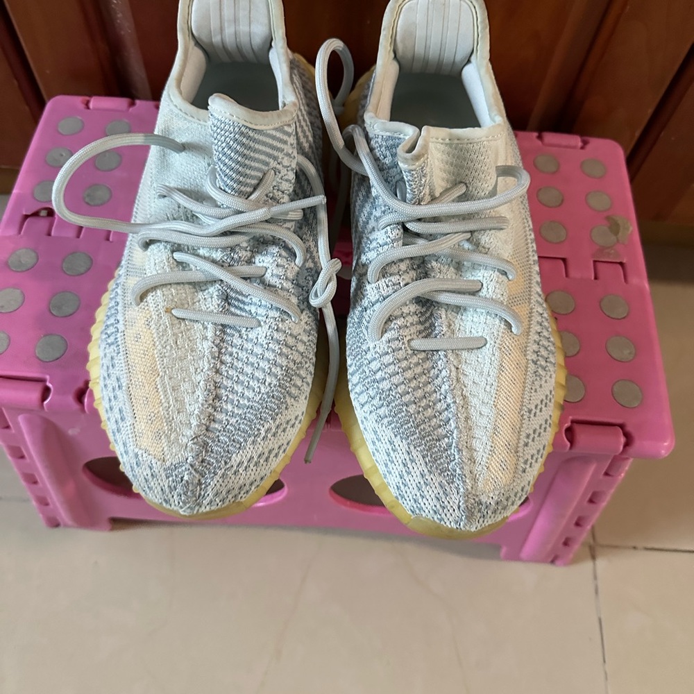 Yeezy Boost Sneakers in Gray and Cream size 7 men